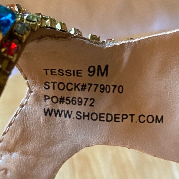 Dolce Shoes Sandal’s Women’s Size 9M Slip On Gems - Picture 10 of 11